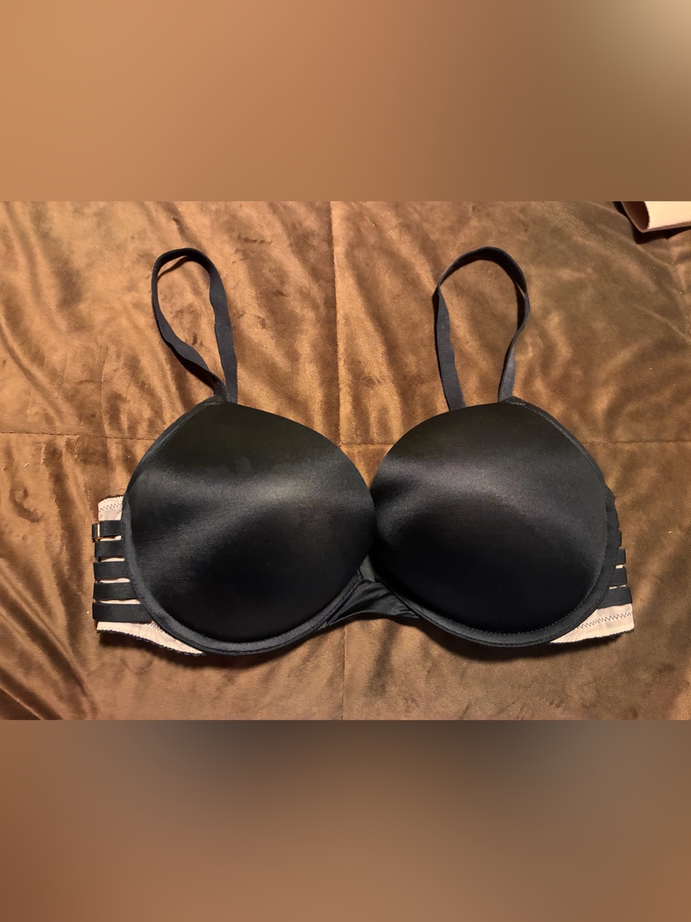 Victoria's Secret Black Smooth Padded Bra, Bombshell Plunge, 34D